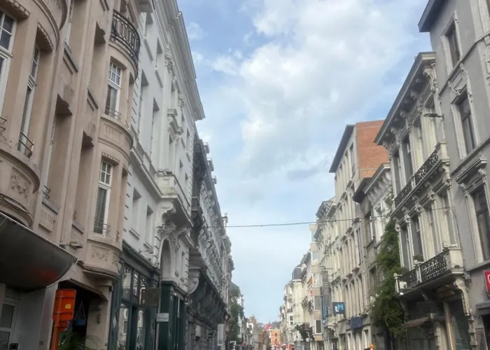 Center Monet Jr Gent